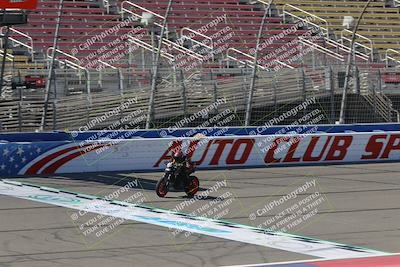 media/Aug-27-2022-Fastrack Riders (Sat) [[c588535105]]/Level 2/Session 1 Start Finish/